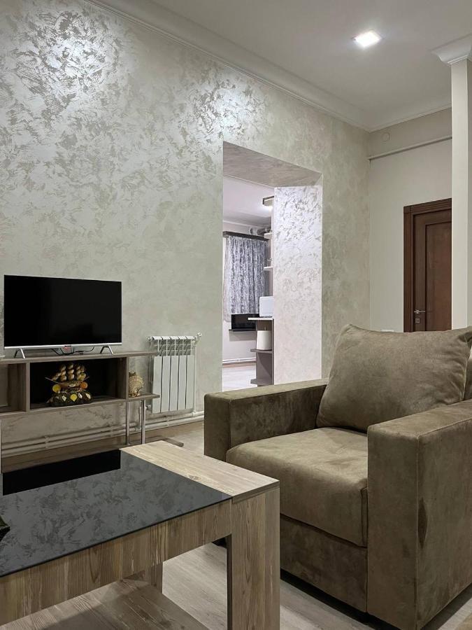 Appartement In Jerevan Exteriör bild