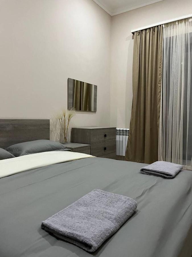 Appartement In Jerevan Exteriör bild