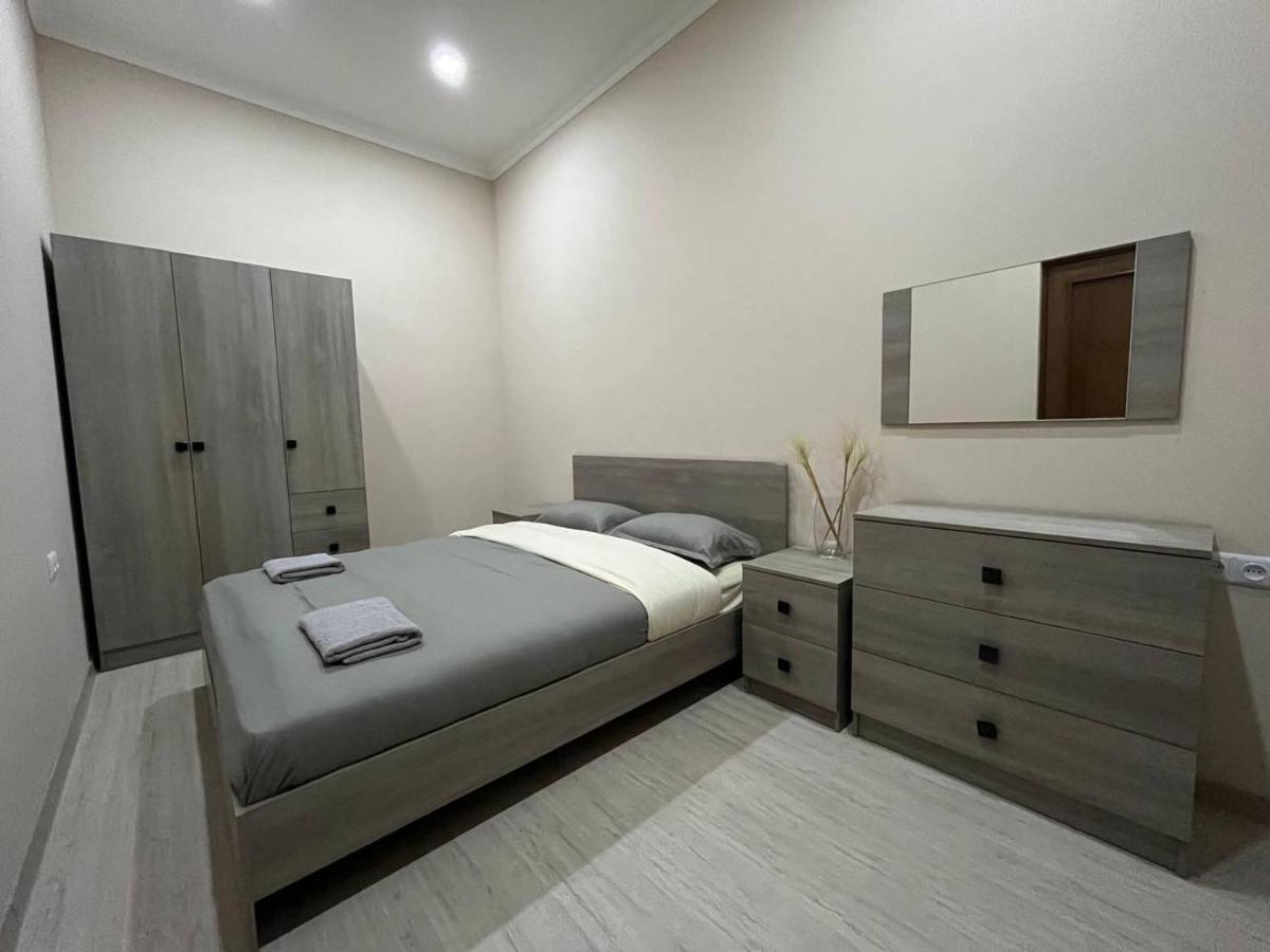 Appartement In Jerevan Exteriör bild